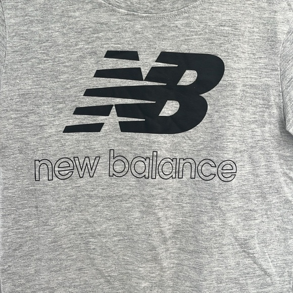 New Balance T-Shirt size L - Picture 2 of 5